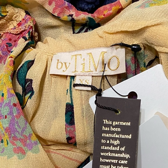 Floral TiMo wrap dress size XS - Picture 9 of 11